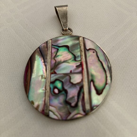 Jewelry - Sterling Silver and Abalone pendant
